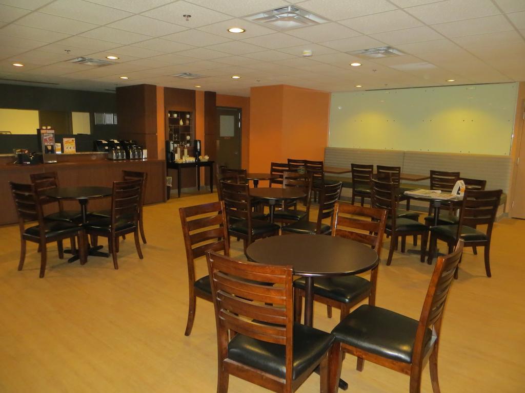 New Lodge Winnipeg Buitenkant foto
